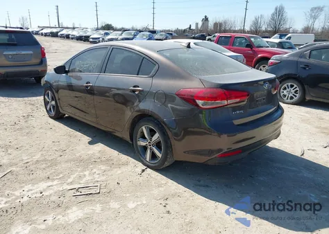 2018 Kia Forte Lx из США, поврежденный, VIN 3KPFL4A75JE177561